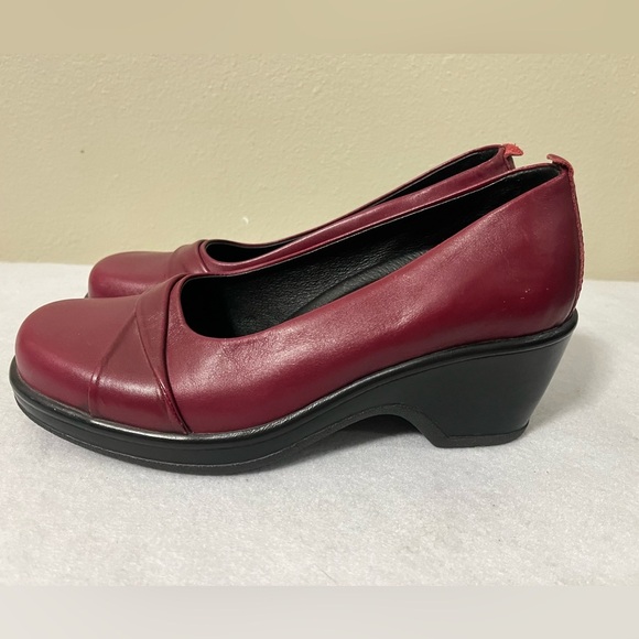 Dansko  Red Leather Mary Jane Wedge Shoes Women’s Size 37/6.5 US Wedge Heel - Picture 7 of 12